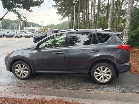 Used 2015 Toyota RAV4 Limited w/ Outdoor Package FWD image 10