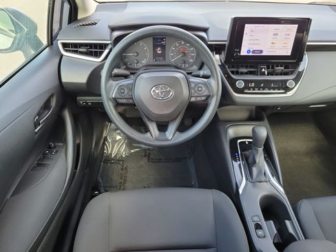 Used 2023 Toyota Corolla LE w/ LE Convenience Package FWD image 16