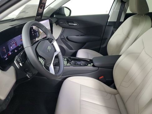 New 2026 Audi Q3 quattro 2.0T AWD/4WD image 24