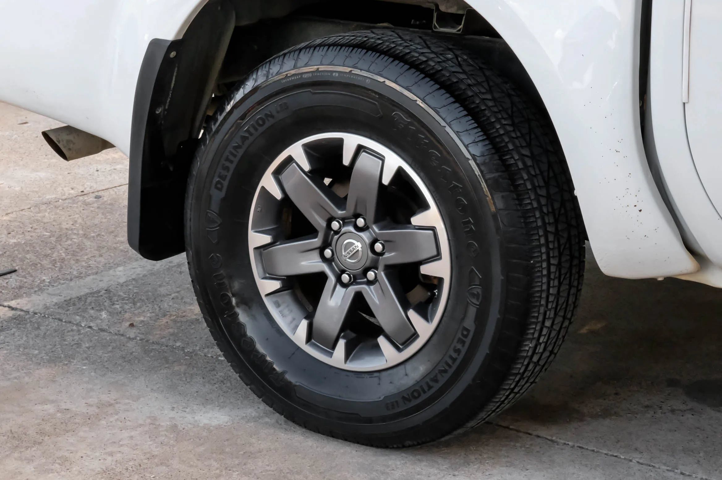 Used 2016 Nissan Frontier PRO-4X w/ Pro-4x Luxury Package AWD/4WD image 56