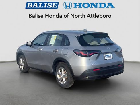 Certified 2023 Honda HR-V LX image 3