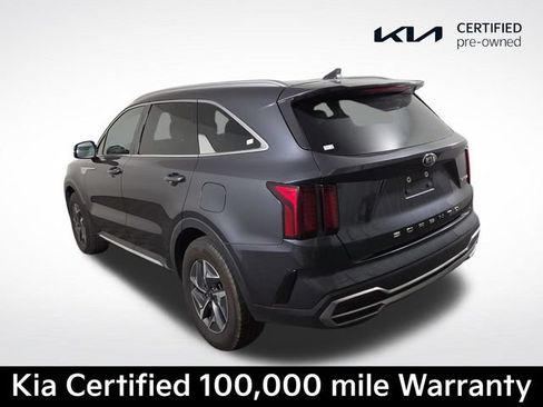 Certified 2021 Kia Sorento EX FWD image 8
