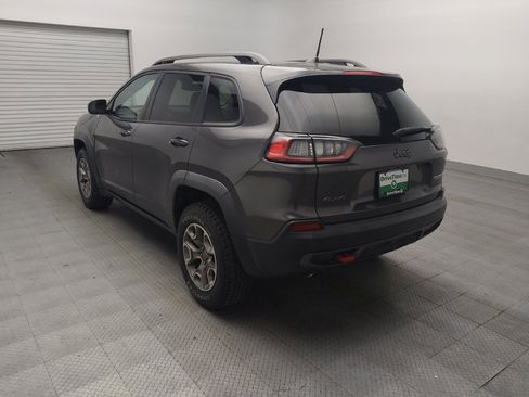 Used 2020 Jeep Cherokee Trailhawk w/ Comfort/Convenience Group AWD/4WD image 5