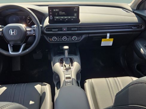New 2026 Honda HR-V EX-L image 12