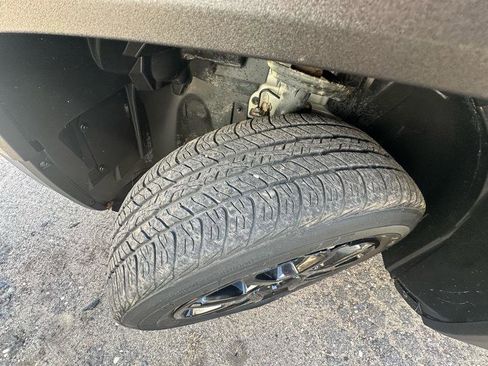 Used 2020 Jeep Renegade Latitude w/ Cold Weather Group image 18