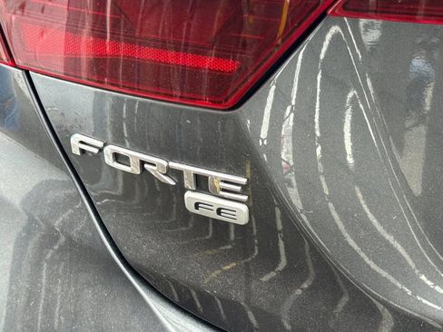 Used 2019 Kia Forte Sedan FWD image 7