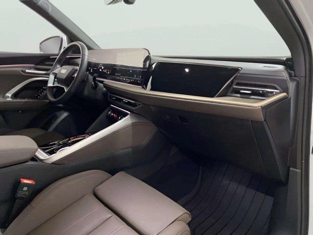 Used 2025 Audi Q5 Premium Plus AWD/4WD image 76