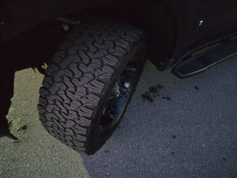 Used 2023 Chevrolet Silverado 1500 Custom image 26