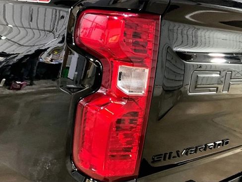 Certified 2024 Chevrolet Silverado 1500 Custom Trail Boss w/ Turbomax Blackout Package image 8