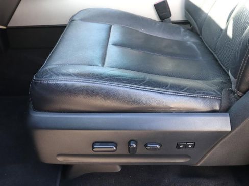 Used 2017 Ford Expedition EL Limited image 19