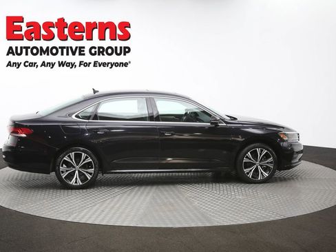 Used 2022 Volkswagen Passat 2.0T SE image 44