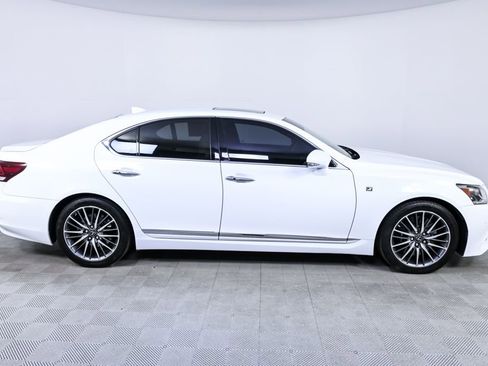 Used 2015 Lexus LS 460 w/ F Sport Package image 27