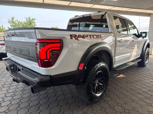 Used 2025 Ford F150 Raptor AWD/4WD image 6