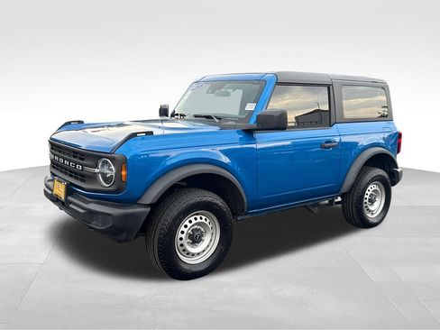 Certified 2023 Ford Bronco 2-Door AWD/4WD image 5
