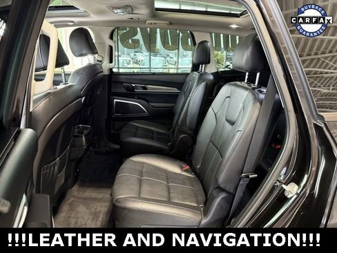 Used 2022 Kia Telluride SX image 17
