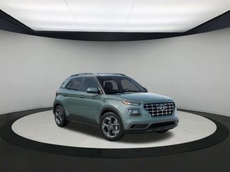 New 2026 Hyundai Venue SEL video 2