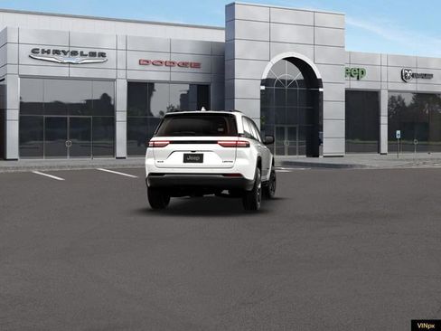 New 2026 Jeep Grand Cherokee Limited AWD/4WD image 14
