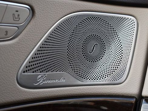 Used 2018 Mercedes-Benz S 560 4MATIC Sedan image 21