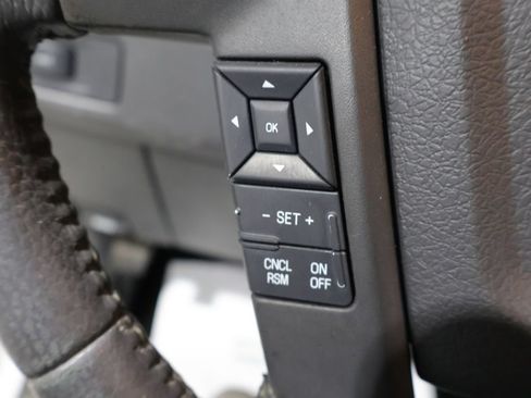 Used 2014 Ford F150 XLT AWD/4WD image 14