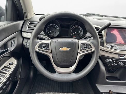 Used 2016 Chevrolet Caprice image 12