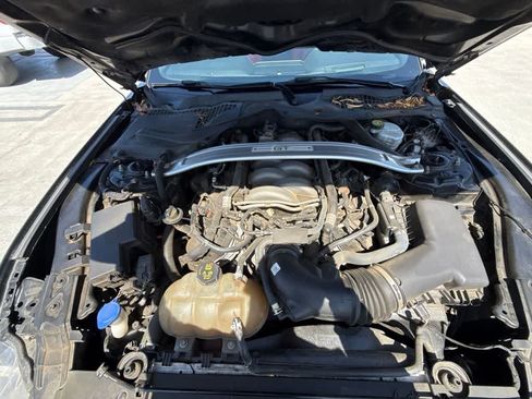 Used 2020 Ford Mustang GT Premium w/ GT Performance Package RWD image 11