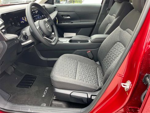 New 2026 Nissan Kicks SV image 19