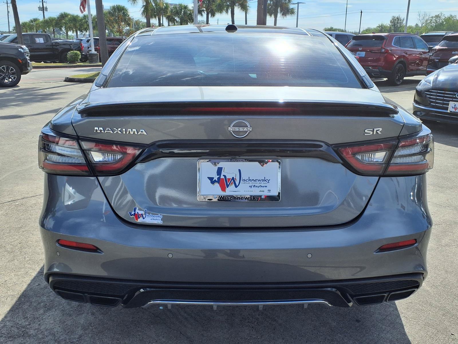Used 2023 Nissan Maxima SR w/ Sport Mat Group FWD image 6