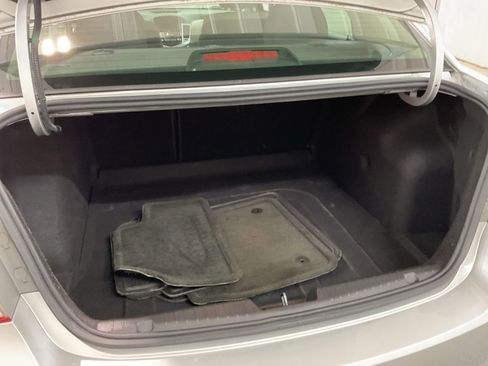 Used 2013 Chevrolet Cruze LS FWD image 22
