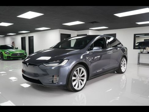Used 2019 Tesla Model X 100D AWD/4WD image 1