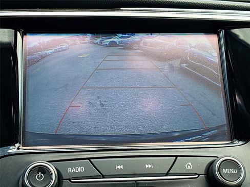 Used 2020 Buick Envision Essence FWD image 14