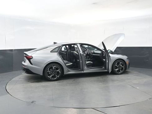 Used 2025 Kia K5 GT-Line w/ GT-Line Premium Package image 30