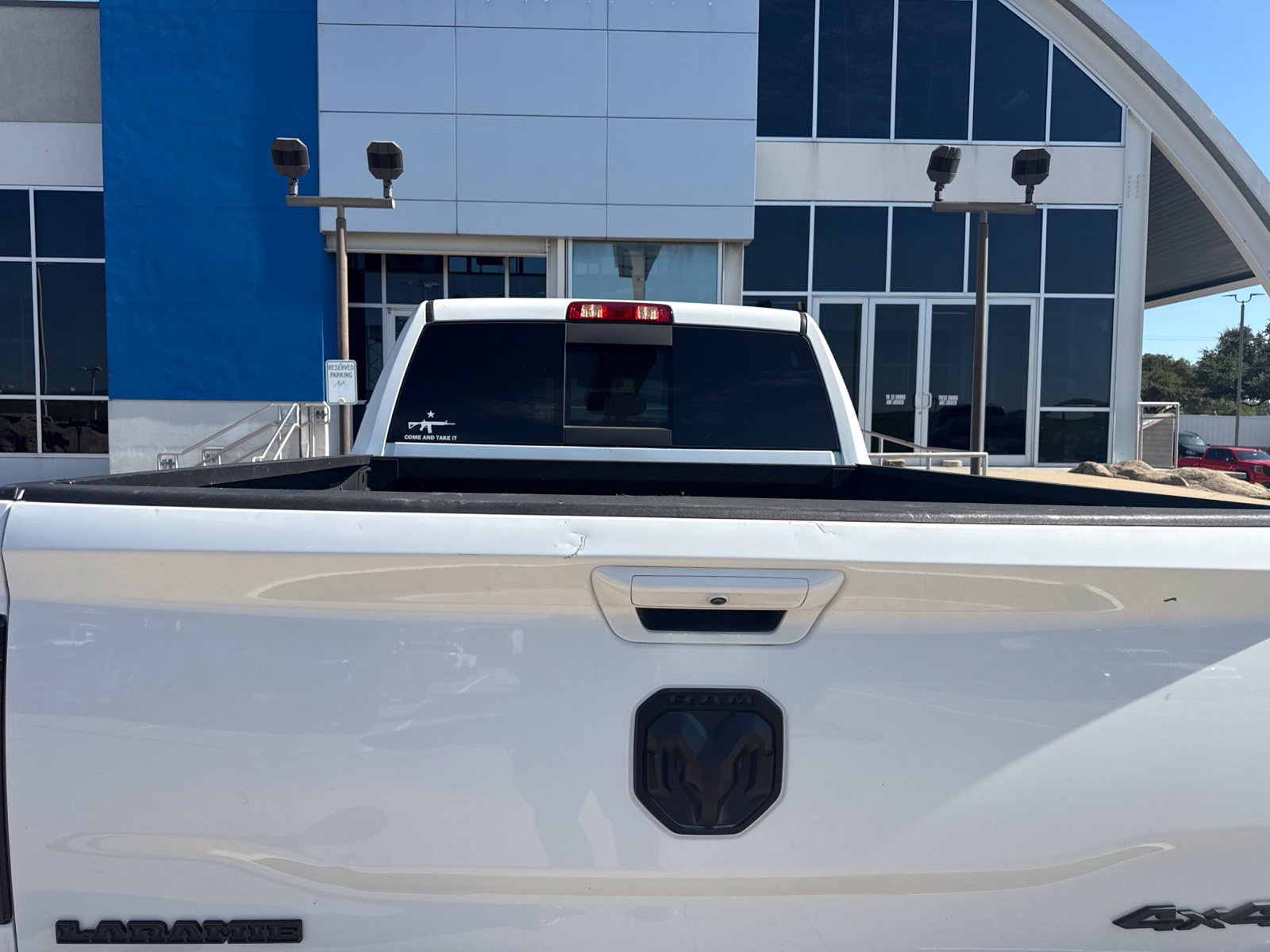 Used 2022 RAM 2500 Laramie w/ Night Edition AWD/4WD image 13