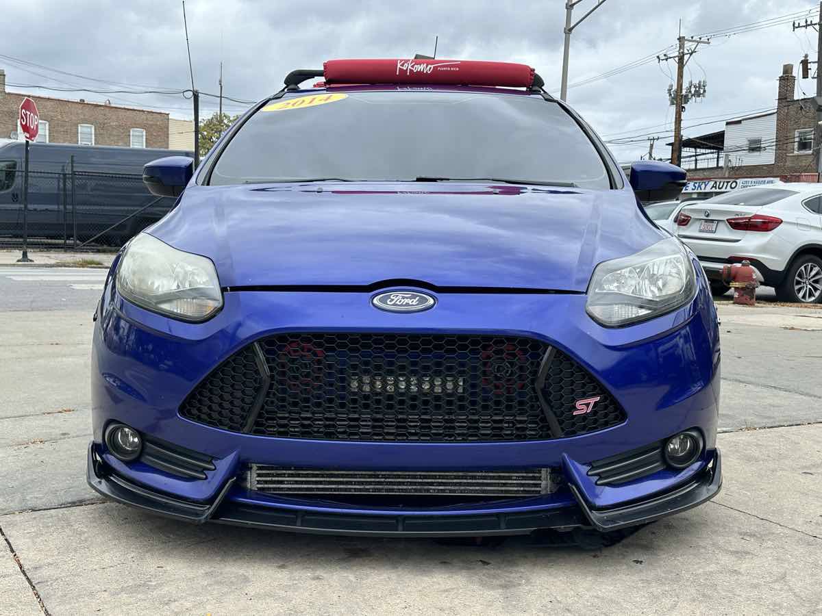 Used 2014 Ford Focus ST FWD image 2