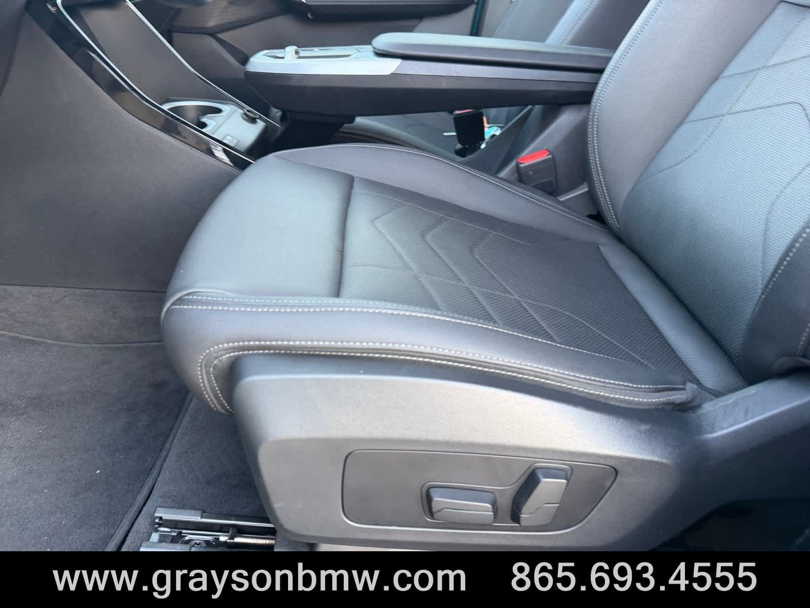 Used 2023 BMW X1 xDrive28i w/ Convenience Package AWD/4WD image 11
