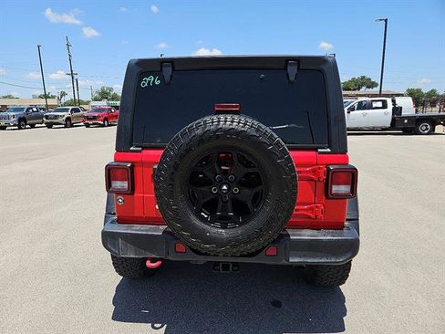 Used 2019 Jeep Wrangler Unlimited Rubicon image 32