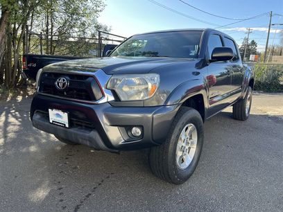 Used 2014 Toyota Tacoma PreRunner w/ SR5 Package