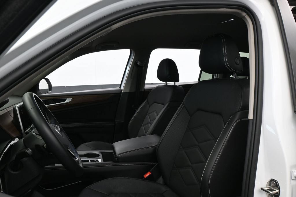 Used 2026 Volkswagen Atlas SE FWD image 10