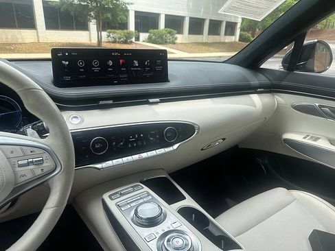 Used 2023 Genesis Electrified GV70 w/ Prestige Package AWD/4WD image 11
