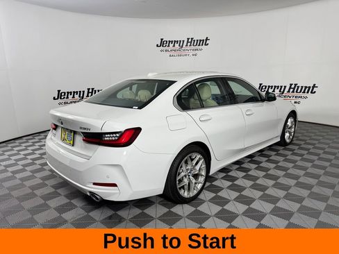 Used 2025 BMW 330i Sedan w/ Convenience Package RWD image 12