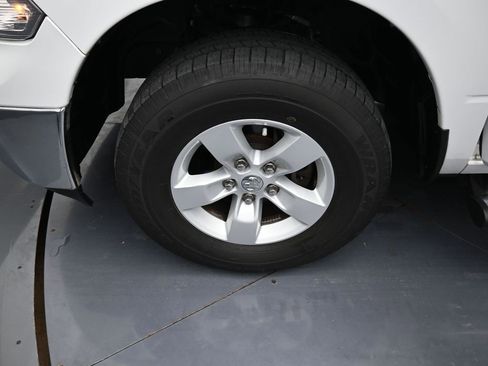 Used 2020 RAM 1500 Tradesman w/ Chrome Appearance Group image 19