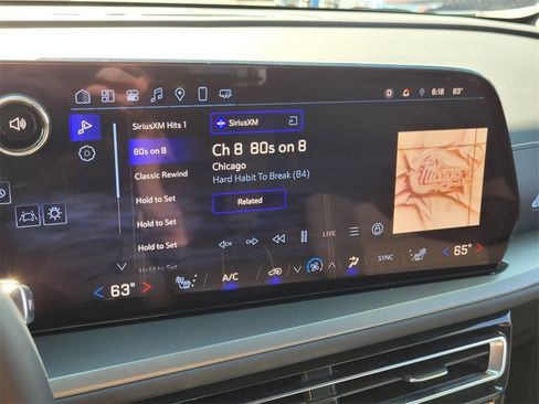 Certified 2025 Chevrolet Traverse LT image 28