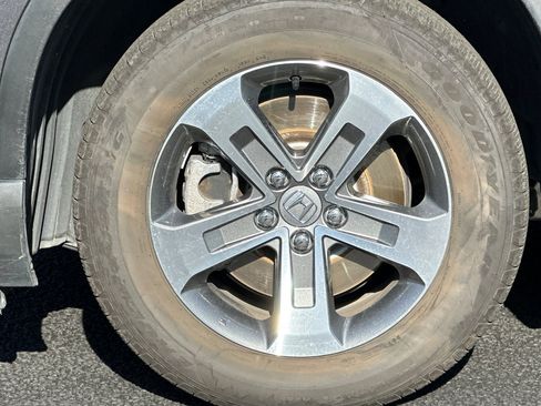 Certified 2023 Honda Pilot EX-L image 11