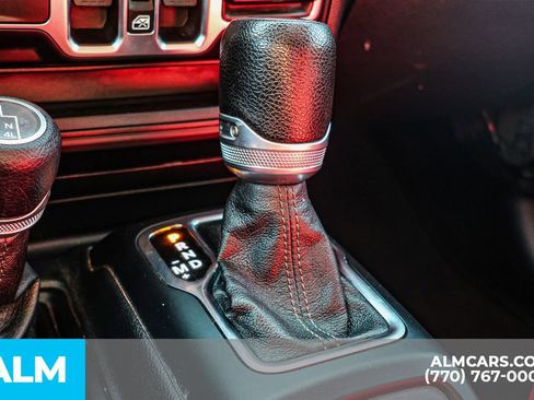 Used 2021 Jeep Gladiator Willys image 43