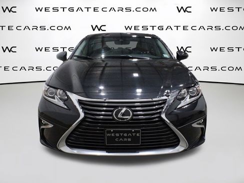 Used 2018 Lexus ES 350 image 4