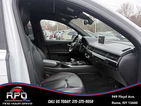 Used 2019 Audi Q7 3.0T Premium Plus w/ Premium Plus Package image 17