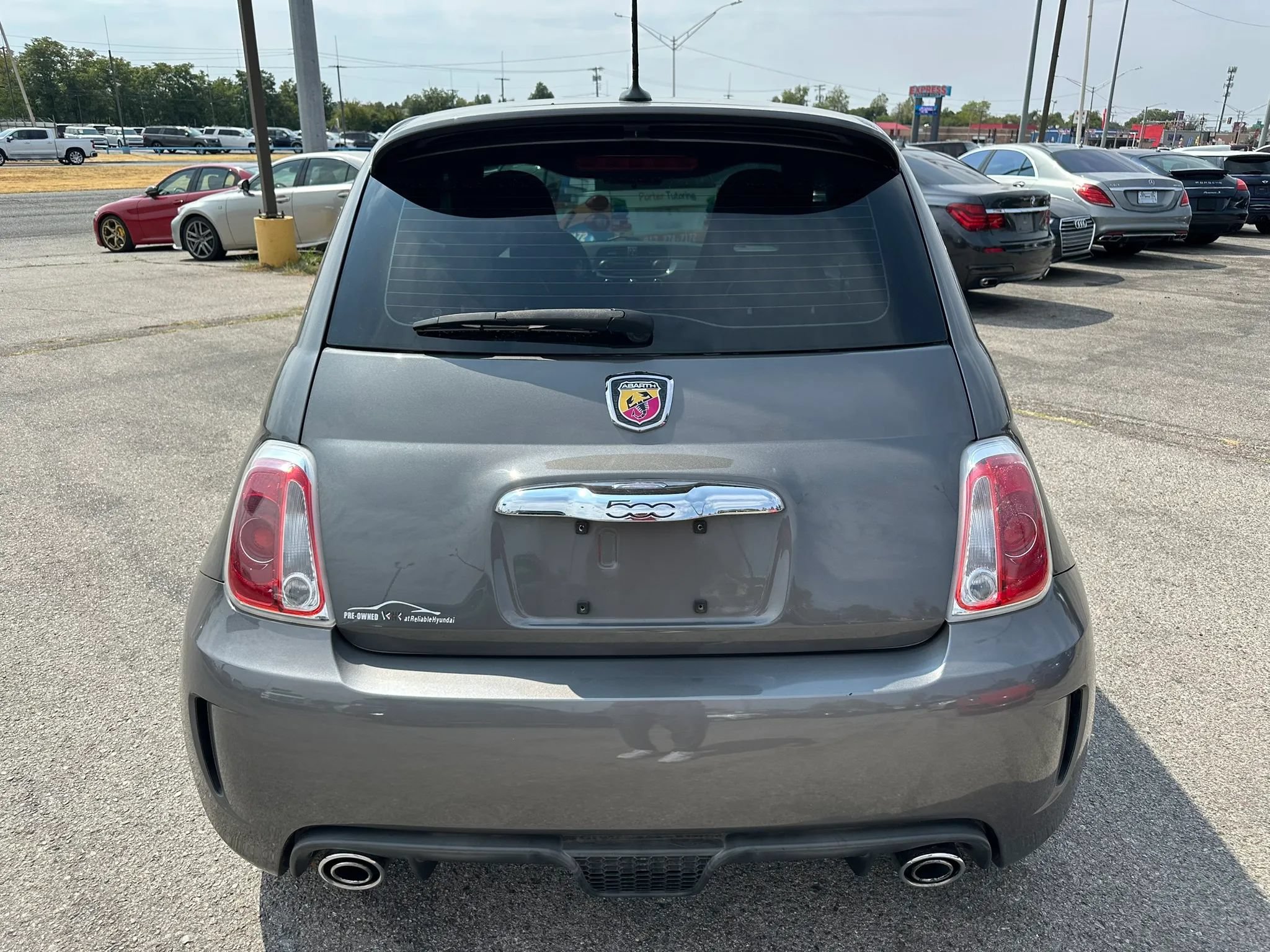 Used 2013 FIAT 500 Abarth w/ Comfort/Convenience Group FWD image 24
