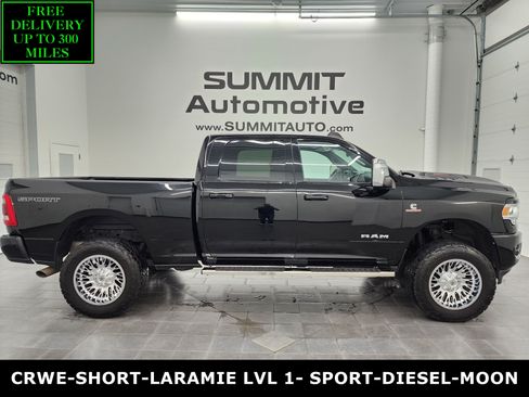 Used 2024 RAM 2500 Laramie w/ Sport Appearance Package AWD/4WD image 1