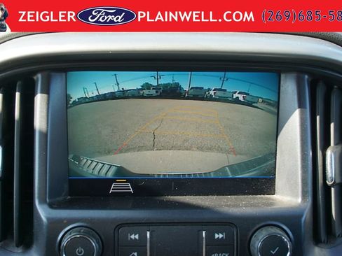 Used 2022 Chevrolet Colorado LT w/ Fleet Safety Package RWD image 17