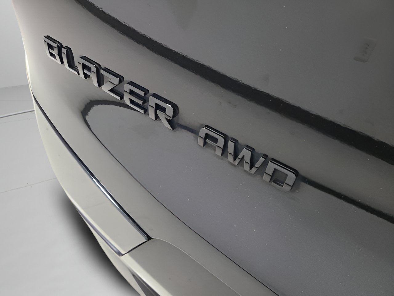 Used 2022 Chevrolet Blazer RS w/ Enhanced Convenience Package AWD/4WD image 9
