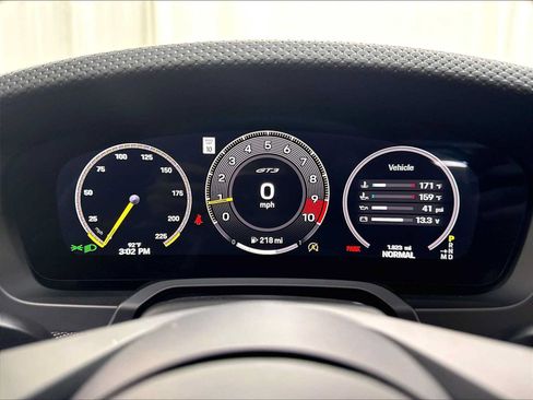 Used 2026 Porsche 911 GT3 RWD image 23
